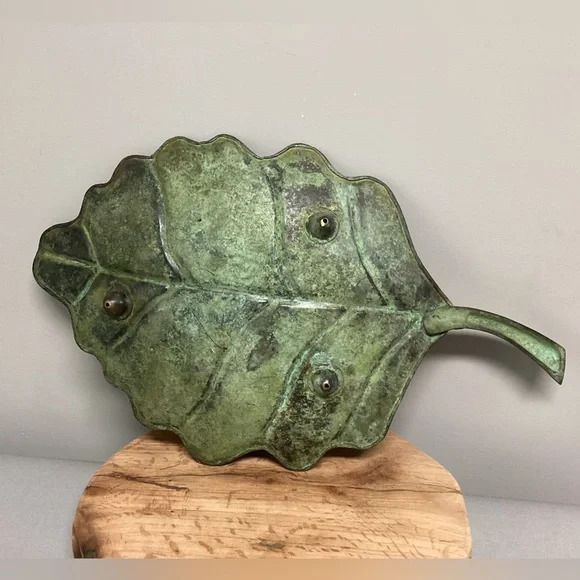 🟢 Vintage Solid Brass, Huge & Loaded With Patina Leaf Center Piece Decor - Rare - Picture 2 of 16